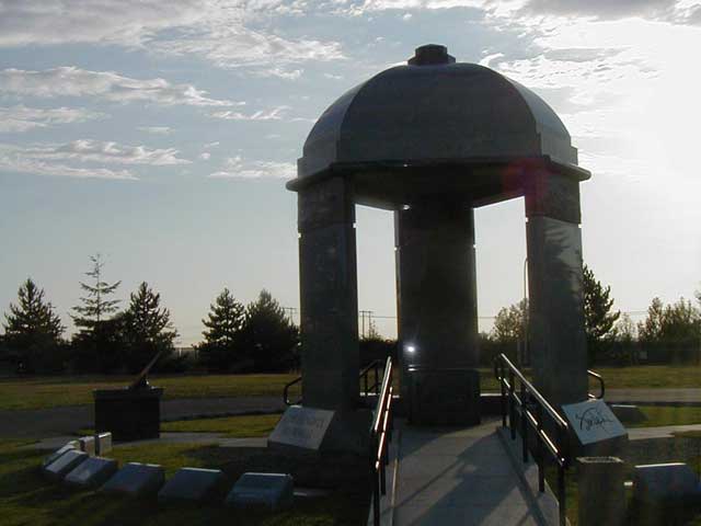 Hendrix Headstone #5 - Philip Nicholson - July 12, 2004